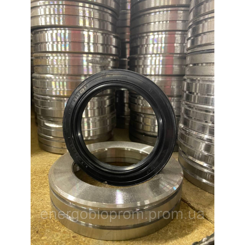 Двобортний сальник прес ролика ОГМ-0.8 Манжета ролика гранулятора ОГМ Сальник прес вальца гранулятора Двобортний сальник прес ролика ОГМ-0.8 Манжета ролика гранулятора ОГМ Сальник прес вальца гранулятора