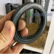 Двобортний сальник прес ролика ОГМ-0.8 Манжета ролика гранулятора ОГМ Сальник прес вальца гранулятора